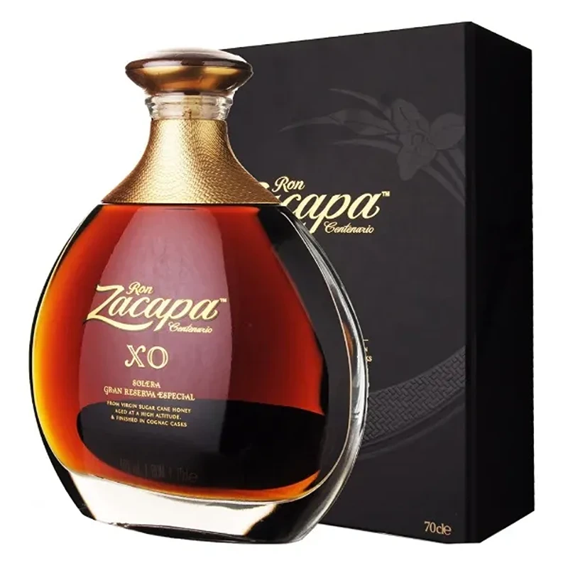 Rum Zacapa Centenário XO Garrafa de rum Ron Zacapa Centenario XO com caixa preta