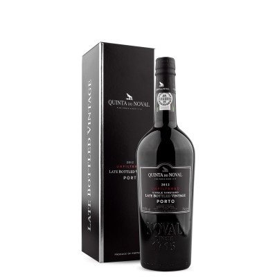 Garrafa de vinho do Porto Quinta do Noval 2012 com caixa preta