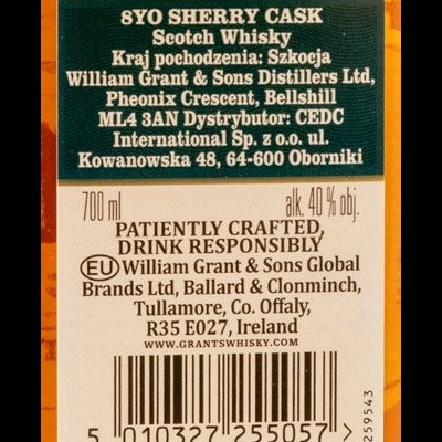 Etiqueta de Whisky 8YO Sherry Cask com texto e código de barras