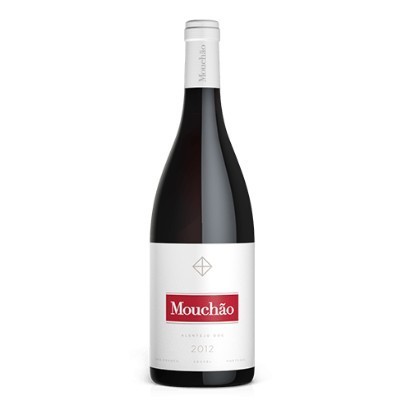 https://www.garrafeiradalvalade.com/product/mouchao-tinto-2017
