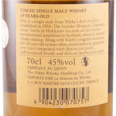 Etiqueta de whisky Yoichi Single Malt 10 anos com texto informativo e código de barras