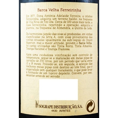 Rótulo de vinho Barca Velha Ferreirinha com texto explicativo e logo da Sogrape Distribuição