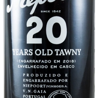 Rótulo de vinho do Porto Niepoort 20 anos Tawny com texto branco em fundo preto