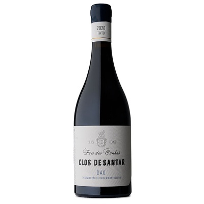 Garrafas de vinho tinto Clos de Santar do Dão ano 2020 com rótulo branco.