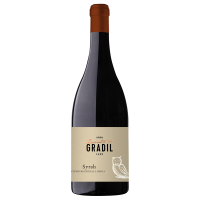 Garrafa de vinho tinto Syrah com rótulo bege e coruja branca