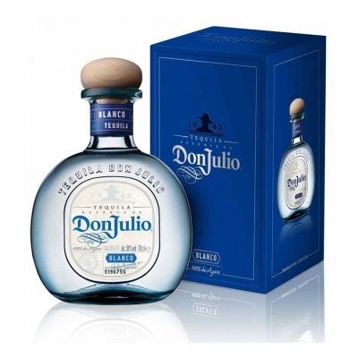 https://www.garrafeiradalvalade.com/product/tequila-don-julio-blanco
