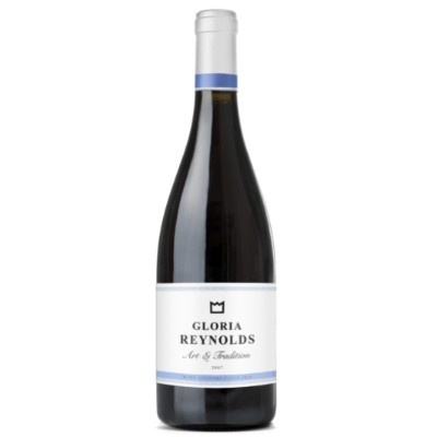 Garrafa de vinho tinto Gloria Reynolds Art & Tradition 2017 com rótulo branco e azul