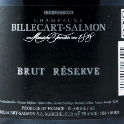 Rótulo preto de garrafa de champanhe Billecart-Salmon Brut Réserve com texto branco e código de barras.