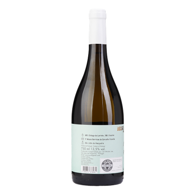 Garrafa de vinho com rótulo branco e tampa branca