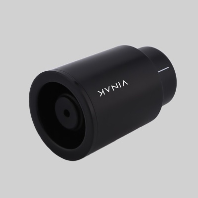 Componente cilíndrico preto com texto VINAK sobre fundo cinza