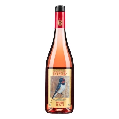 Garrafa de vinho rosé com rótulo dourado e imagem de pássaro