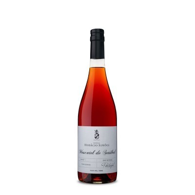 Garrafa de vinho Moscatel de Setúbal Honácio Simões