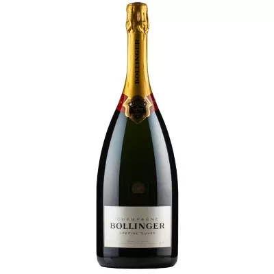 Garrafa de champanhe Bollinger Special Cuvée com rótulo branco e dourado