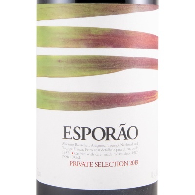 Rótulo de vinho ESPORÃO Private Selection 2019 com faixas horizontais coloridas