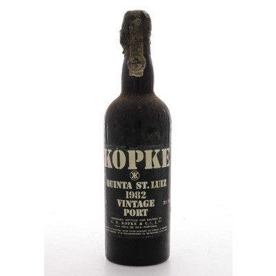 https://www.garrafeiradalvalade.com/product/kopke-vintage-1982