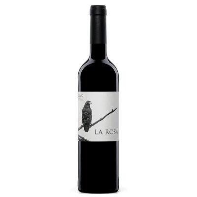 Garrafa de vinho tinto com rótulo branco e pássaro preto ilustrado.