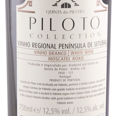 Garrafa de vinho branco Piloto Collection com rótulo detalhado e informações de produção