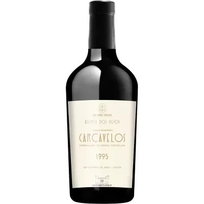 Garrafa de vinho Carcavelos 1995 com rótulo branco e letras douradas