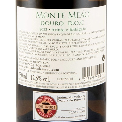 Rótulo traseiro de garrafa de vinho Monte Meão Douro D.O.C. 2023 com texto descritivo e selo de garantia