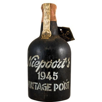 https://www.garrafeiradalvalade.com/product/niepoort-vintage-1945