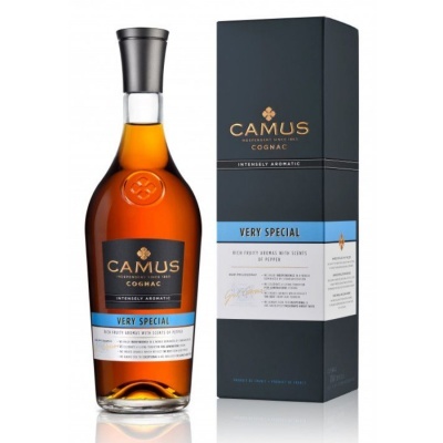 https://www.garrafeiradalvalade.com/product/cognac-camus-intensely-aromatic-very-special