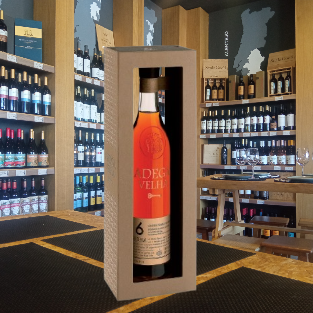 Aguardente Adega Velha 6 Anos 50CL
