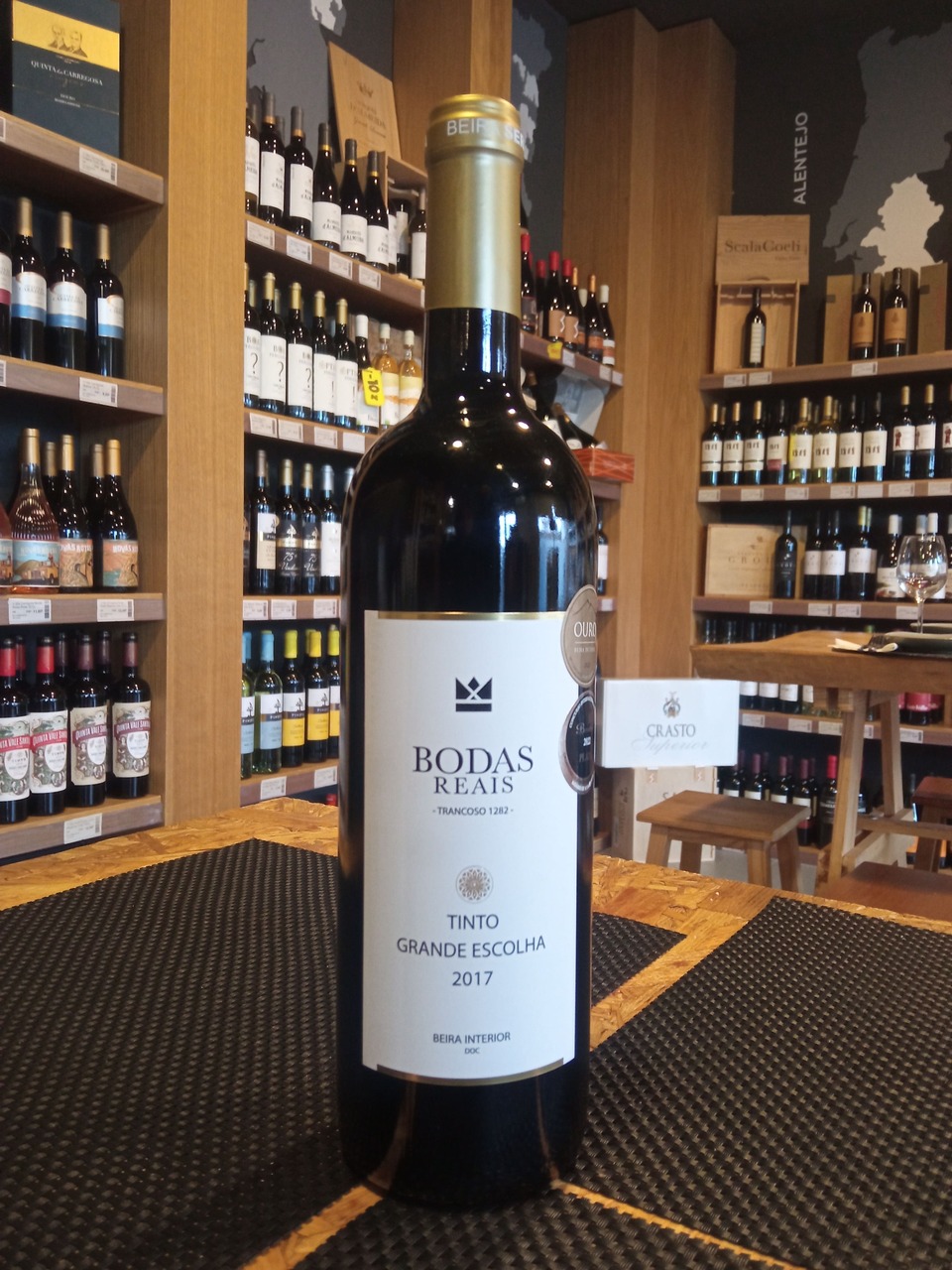 Bodas Reais Grande Escolha DOC Tinto 75CL (2017)