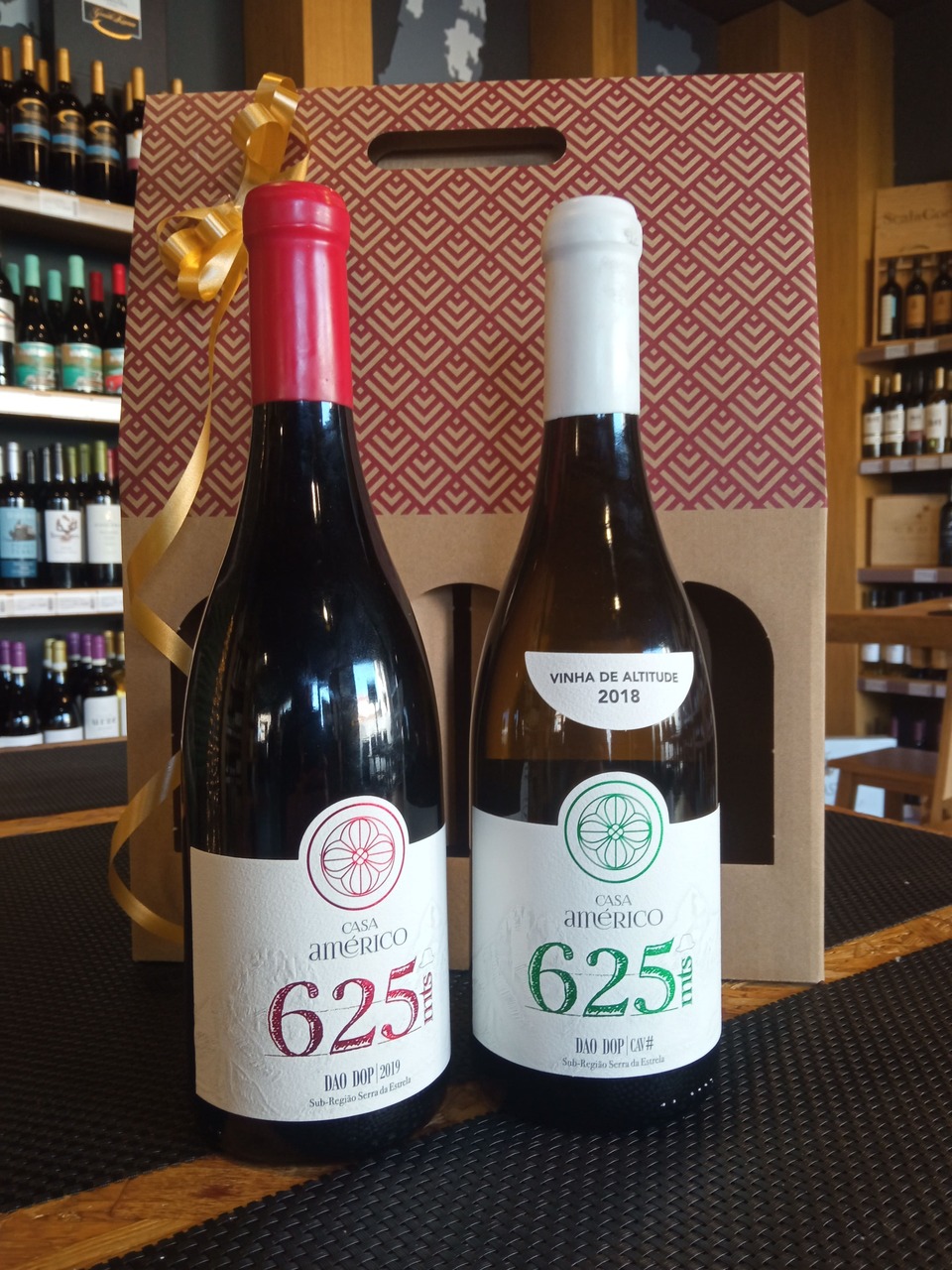 Caixa Vinho Casa Américo 625 Tinto e Branco 75CL