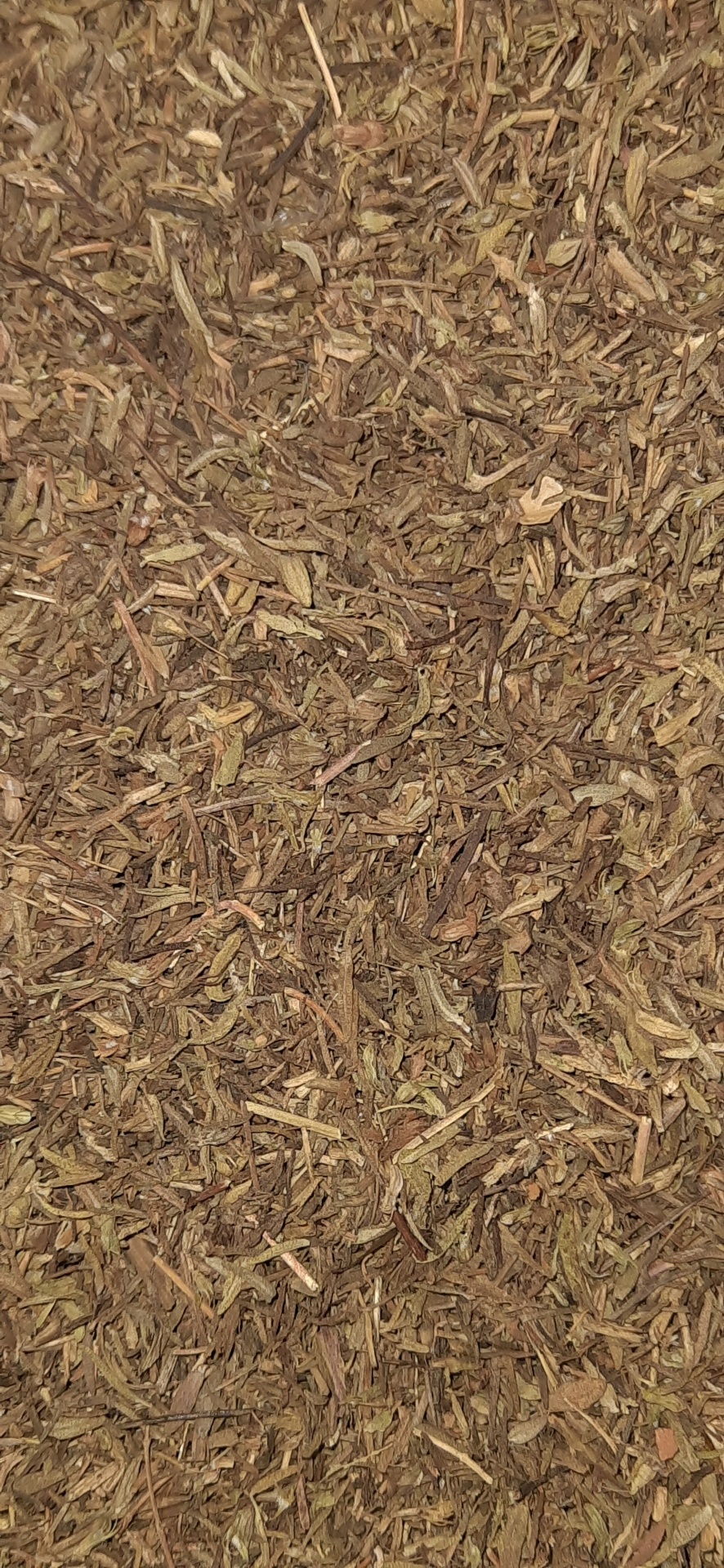 Mistura de ervas secas em tons castanho e verde