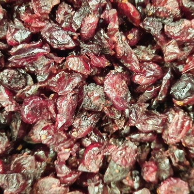 Bagas vermelhas secas amontoadas