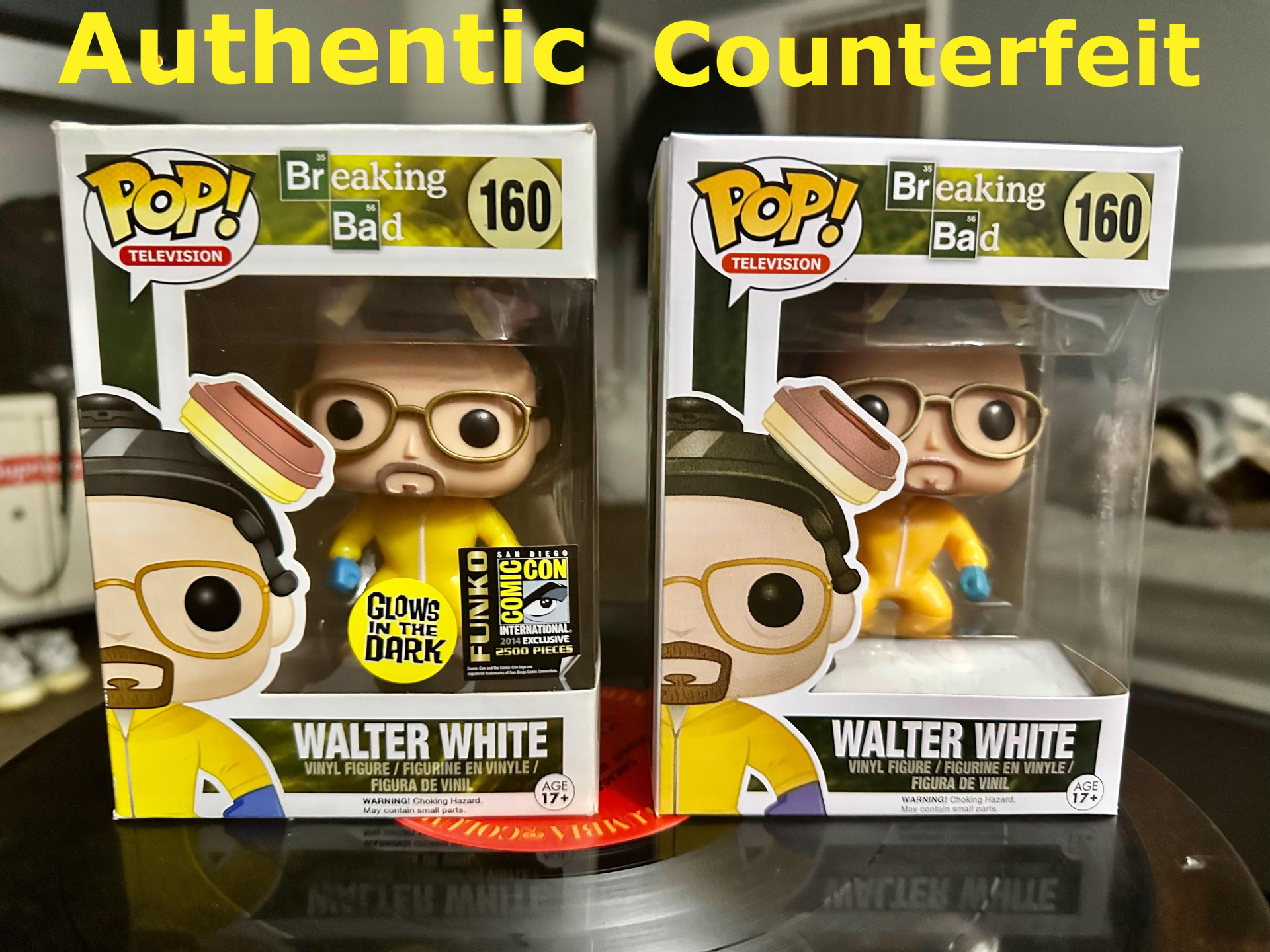 Duas figuras Funko POP! Walter White em caixas de vinil com texto Breaking Bad e número 160.