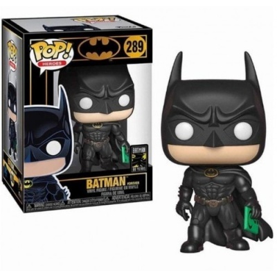 Figura Funko Pop! Batman com máscara preta e capa