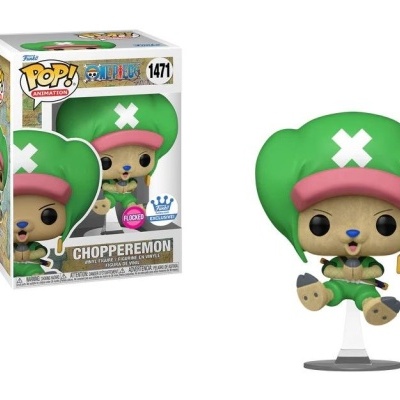 Boneco Funko Pop de Chopperemon com chapéu verde e cruz branca, em base transparente ao lado da sua caixa original.