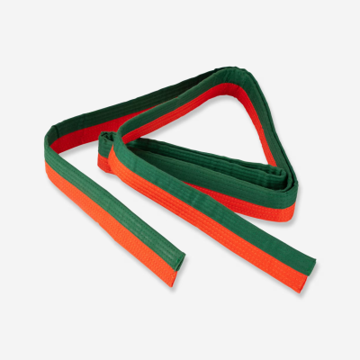 Cinto de artes marciais verde e vermelho em tecido