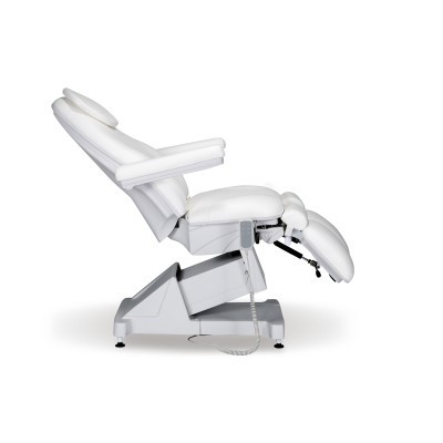 Cadeira reclinável elétrica branca com base cinza e comando por fio