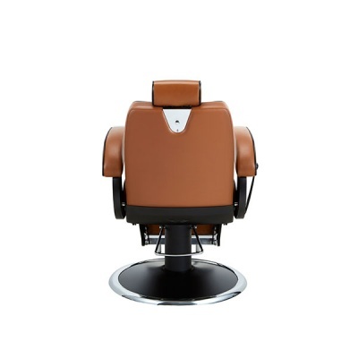 Cadeira de barbeiro castanha vista de costas.