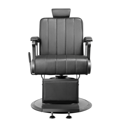 Cadeira de barbeiro preta num fundo branco
