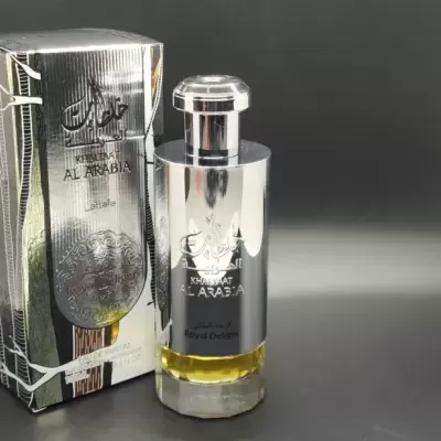 Frasco e caixa de perfume KHATTA KHBAR AL ARABIA
