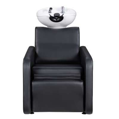 Cadeira preta para lavagem de cabelo com lavatório branco