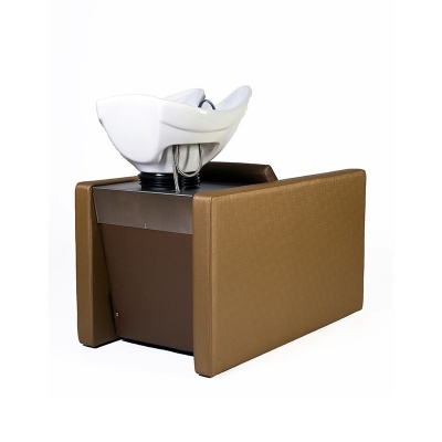 Lavatório para cabelo com base castanha estofada e cuba branca.