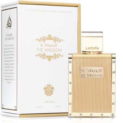 Frasco dourado de perfume The Kingdom da Lattafa com embalagem branca e dourada