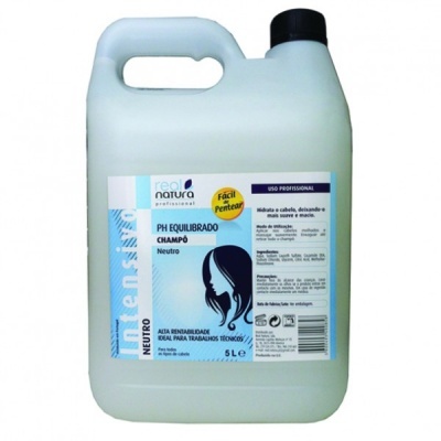 Recipiente plástico com champô Real Natura pH equilibrado neutro 5L