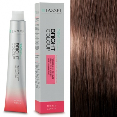 Tinta de cabelo Tassel Bright Colour em tubo metálico prateado ao lado de amostra de cabelo castanho claro brilho natural