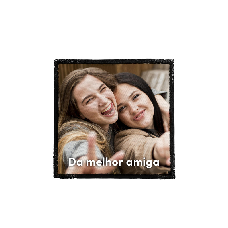 tecido personalizado com imagem de duas amigas e texto Da melhor amiga