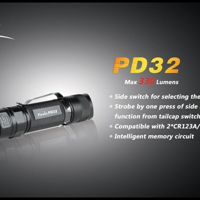 Lanterna Fénix PD32 330 Lumens