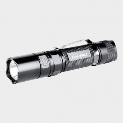 Lanterna Fénix PD32 330 Lumens