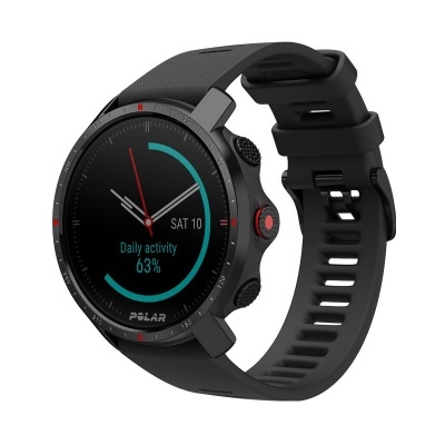 Relógio desportivo preto Polar com mostrador digital e bracelete em silicone.