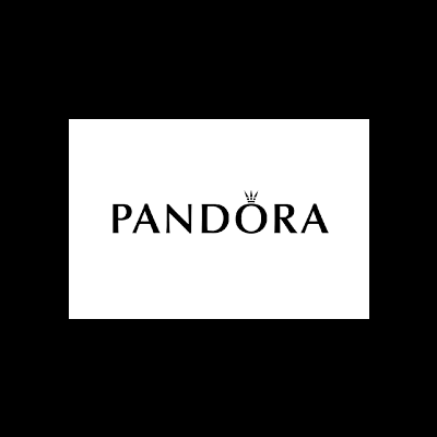 Logótipo preto da marca PANDORA com coroa acima do O