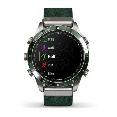 Relógio desportivo Garmin com bracelete verde e mostrador digital