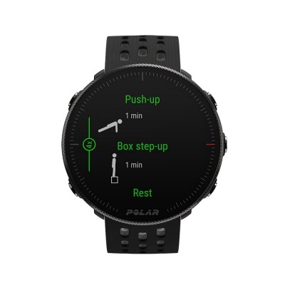 Relógio desportivo inteligente preto com ecrã redondo a mostrar exercícios